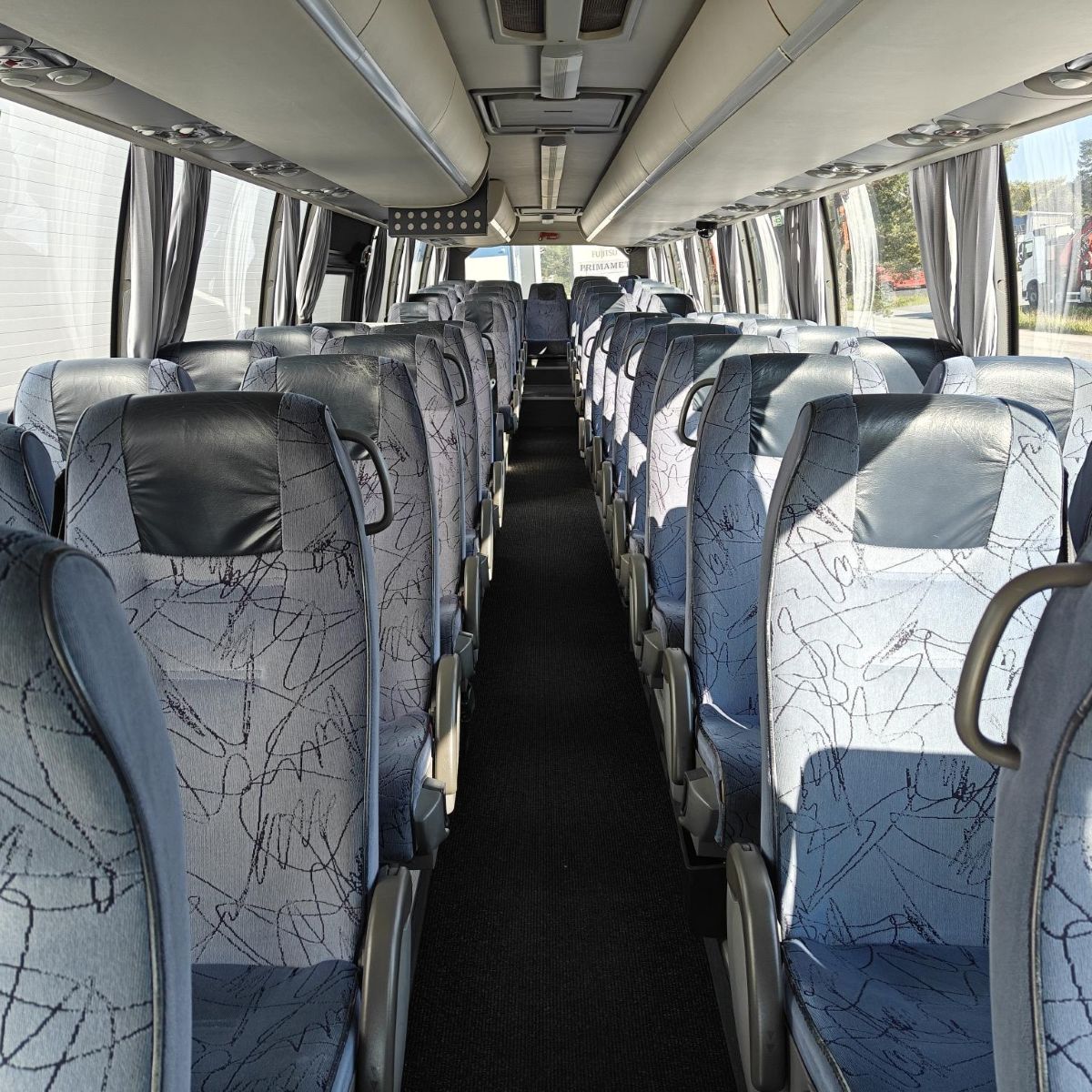 kokkola-citybus-bussi-sisatilat-istuimet